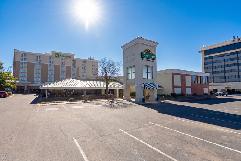 Holiday Inn